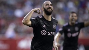 Cầu thủ Gonzalo Higuain - Cả sự nghiệp đánh mất chỉ vì khoảnh khắc tồi tệ